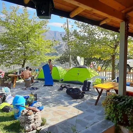 Bujtina Peshtan Guesthouse&camping Гостевой дом *