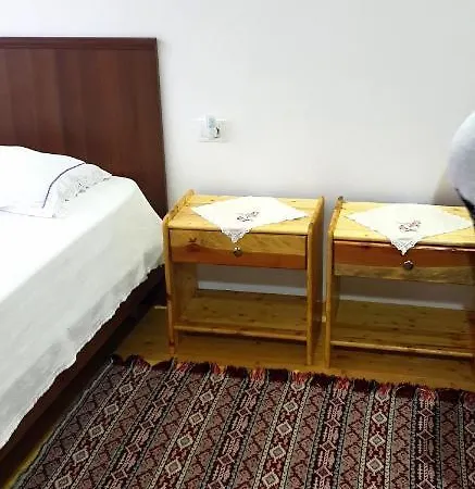 Bujtina Peshtan Guesthouse&camping